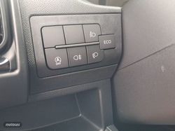 Fiat Ducato 35 L2H2 Mjet 2.3 103kW Easy Pro furgón 103kW - Miniatura 21