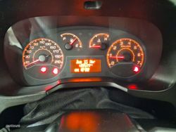 Fiat Fiorino 1.3 JTD FURGON 95CV - Miniatura 9