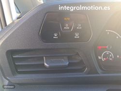 Volkswagen Caddy 2.0 TDI COMBI 102CV - Miniatura 22