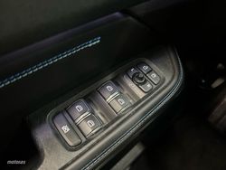 Lynk & Co 01 1.5 PHEV - Miniatura 31