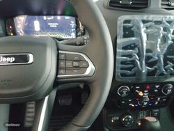Jeep Renegade 4xe North Star 1.3 PHEV 240hp AT EAWD - Miniatura 13