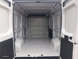 Fiat Ducato 35 L2H2 Mjet 2.3 103kW Easy Pro furgón 103kW 4P - Miniatura 6