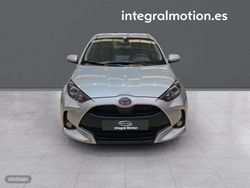 Toyota Yaris 1.5 120H Active Plus - Miniatura 2