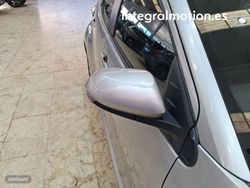 Toyota Yaris 1.5 120H Active Plus - Miniatura 31