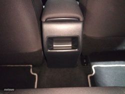 Toyota Corolla 1.8 125H BUSINESS E-CVT - Miniatura 21