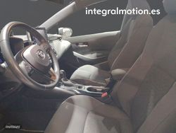 Toyota Corolla 1.8 125H BUSINESS E-CVT - Miniatura 6
