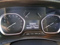 Peugeot Expert Furgón 1.5 Larga BlueHDI 100 - Miniatura 9