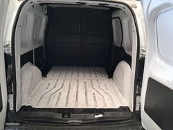 Renault Kangoo L1 1.5 Blue dCi 70kW (95CV) furgón derivado de turismo - Miniatura 6