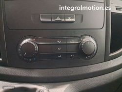 Mercedes Vito Furgón 110 Cdi - Miniatura 10