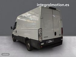 Iveco Daily 35s14 L3H2 2.2 136 CV - Miniatura 4