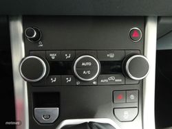 Land Rover Range Rover Evoque 2.0 TD4 SE Dynamic - Miniatura 19