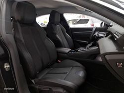 Peugeot 508 Hybrid 225 Allure Pack - Miniatura 11