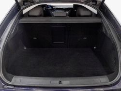 Peugeot 508 Hybrid 225 Allure Pack - Miniatura 12