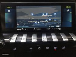 Peugeot 508 Hybrid 225 Allure Pack - Miniatura 14