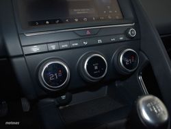 Jaguar E-Pace 2.0 - Miniatura 22