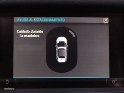 Land Rover Discovery 2.0 TD4 Pure S&S - Miniatura 17
