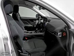 Jaguar F-Pace Pure - Miniatura 11