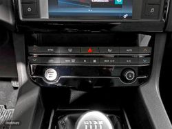 Jaguar F-Pace Pure - Miniatura 18