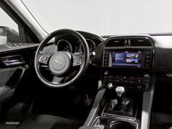 Jaguar F-Pace Pure - Miniatura 8
