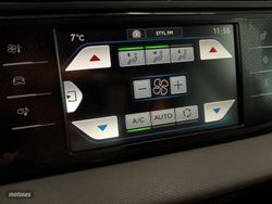 Citroen C4 Picasso 1.2 PureTech 130 Seduction S&S - Miniatura 19