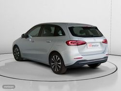 Mercedes Clase B 180 d - Miniatura 4