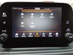 Fiat Tipo Cross - Miniatura 13