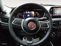Fiat Tipo Cross - Miniatura 7
