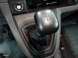 Opel Vivaro Furgon 1.5 Diesel S Standart Express 75 kW (102 CV) - Miniatura 14