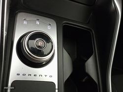 Kia Sorento 1.6 T-GDi HEV Drive 4x2 169 kW (230 CV) - Miniatura 14