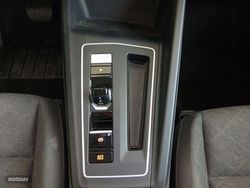 Volkswagen Golf Variant 1.0 eTSI Life MHEV - Miniatura 12