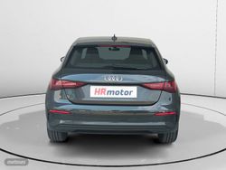 Audi A3 30 TFSI - Miniatura 3