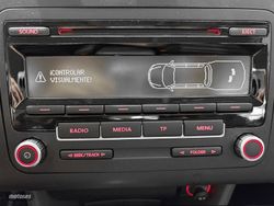 Volkswagen Touran Advance BMT - Miniatura 15