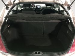 Peugeot 208 Active - Miniatura 12