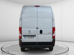 Peugeot Boxer 335 L3H3 BlueHDi 140 - Miniatura 3