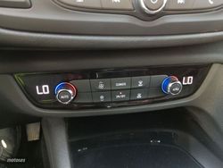 Opel Insignia Grand Sport Selective - Miniatura 17