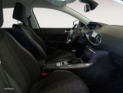Peugeot 308 Allure Pack - Miniatura 10
