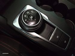 Ford Kuga ST-Line - Miniatura 12