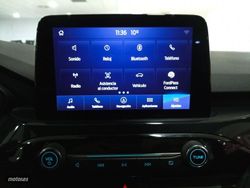 Ford Kuga ST-Line - Miniatura 14