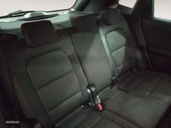 Ford Kuga ST-Line - Miniatura 9