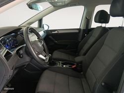 Volkswagen Touran Advance BMT - Miniatura 9