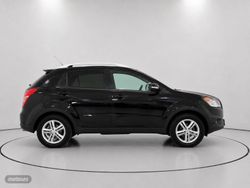 Ssangyong Korando D20T Limited 4x2 110 kW (149 CV) - Miniatura 2
