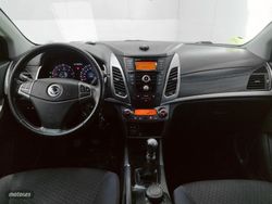 Ssangyong Korando D20T Limited 4x2 110 kW (149 CV) - Miniatura 8