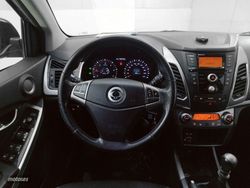 Ssangyong Korando D20T Limited 4x2 110 kW (149 CV) - Miniatura 9