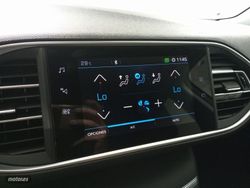 Peugeot 308 PureTech 130 S&S Allure EAT8 96 kW (130 CV) - Miniatura 15