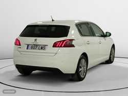 Peugeot 308 PureTech 130 S&S Allure EAT8 96 kW (130 CV) - Miniatura 2