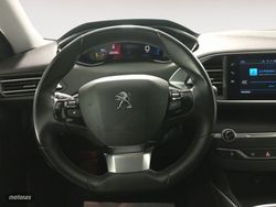 Peugeot 308 PureTech 130 S&S Allure EAT8 96 kW (130 CV) - Miniatura 7