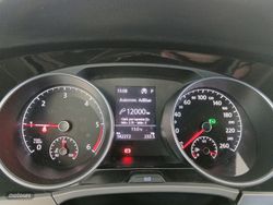 Volkswagen Touran Advance BMT - Miniatura 14