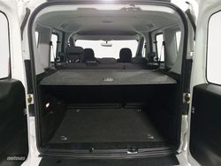 Fiat Doblo SX Combi - Miniatura 10