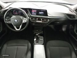 BMW Serie 1 118i - Miniatura 6