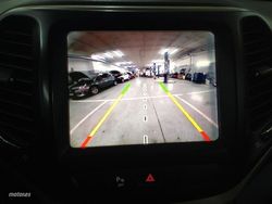 Jeep Cherokee Limited 4x2 - Miniatura 18